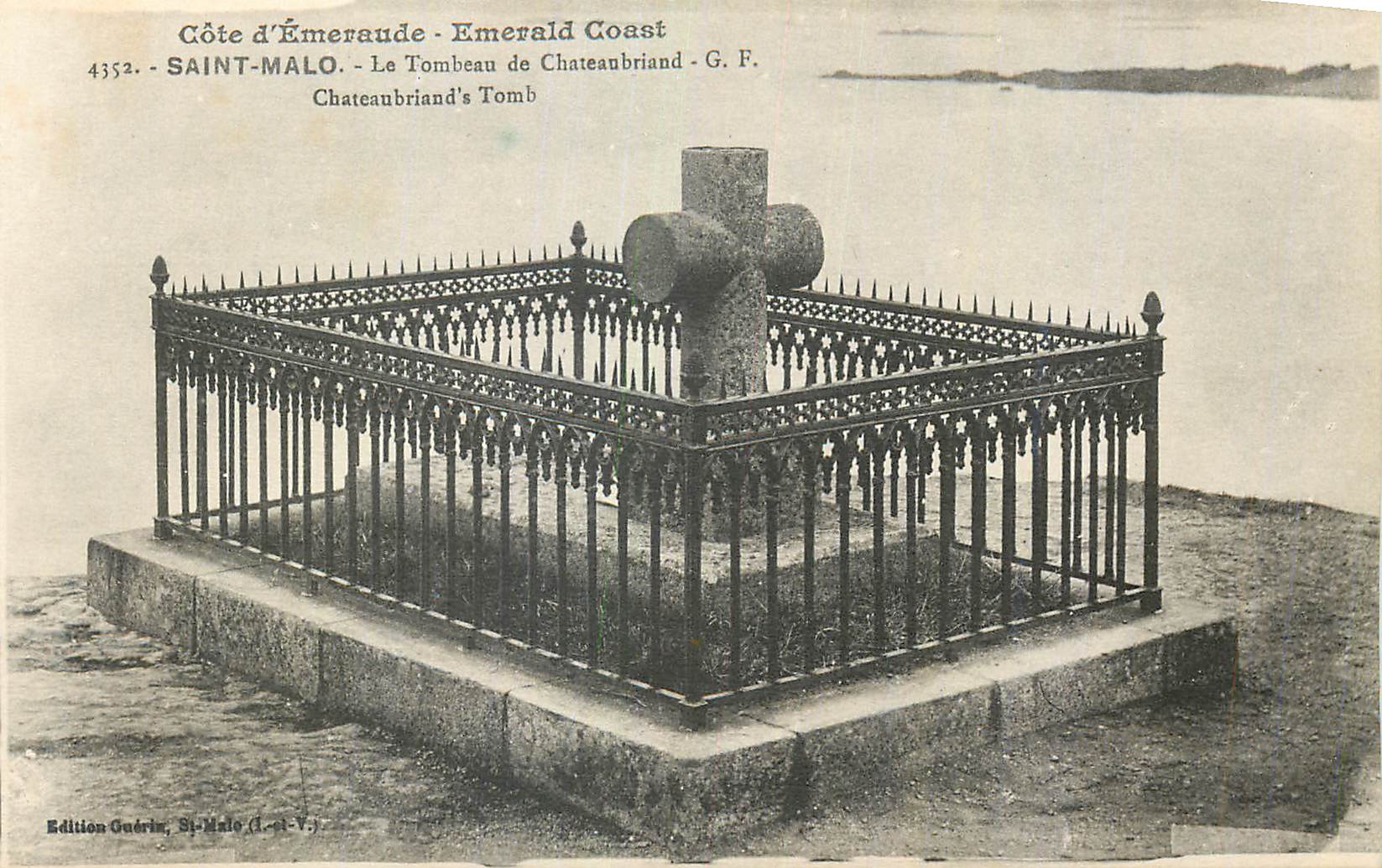Costa dell'Emeraldo - Emerald Coast - La Tomba di Chateaubriand - G. F. - Edizione Guérin, Saint-Malo (n° 4352)