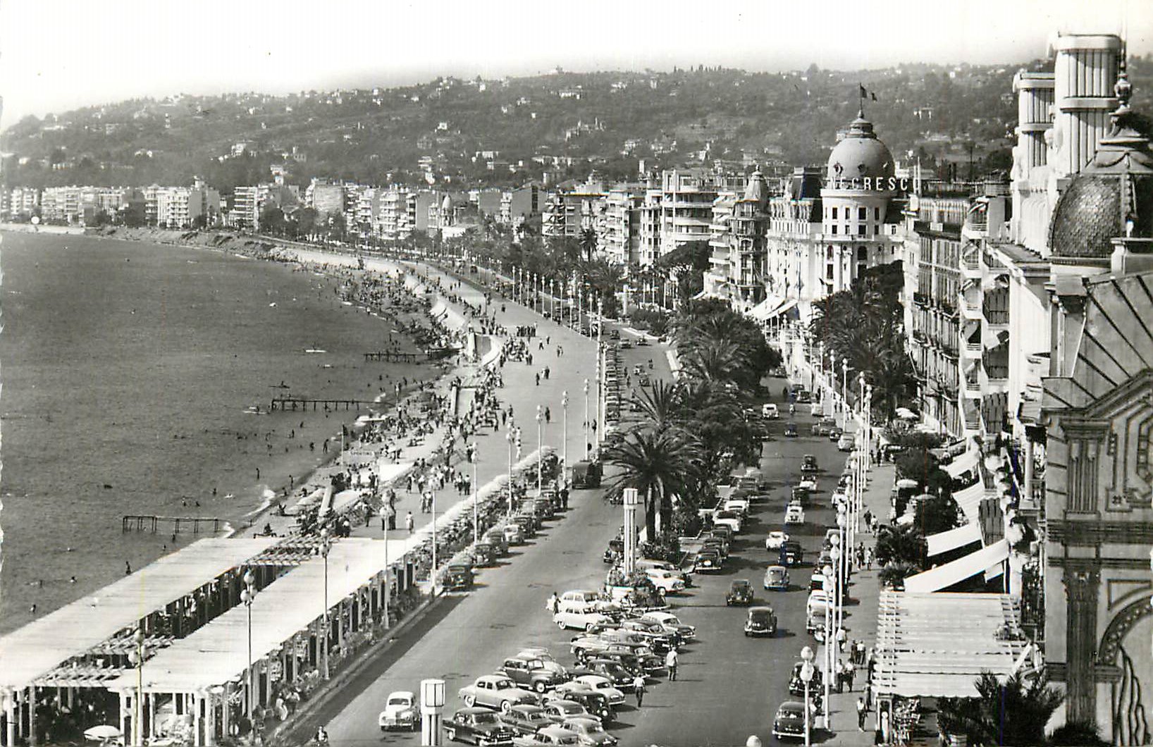 CPM Nice La Cote d'Azur La Promenade des Anglais