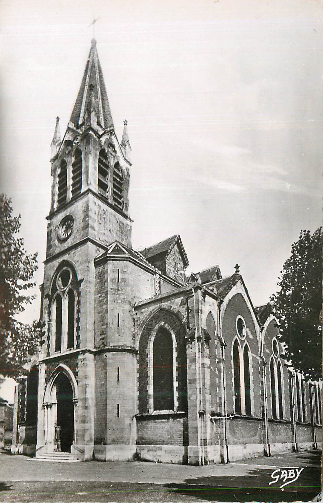 CPM Rochefort sur Mer (Ch Mme) Eglise Notre Dame