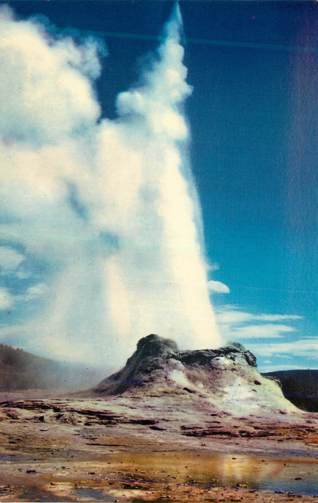 CPM Yellowstone National Park Castle Geyser