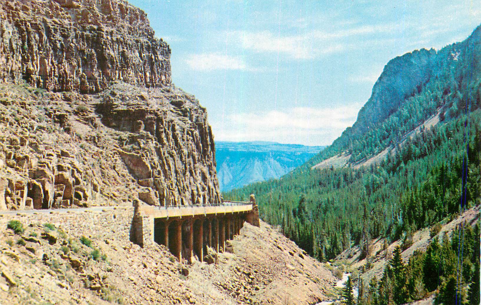 CPM Golden Gate Yellowstone National Park