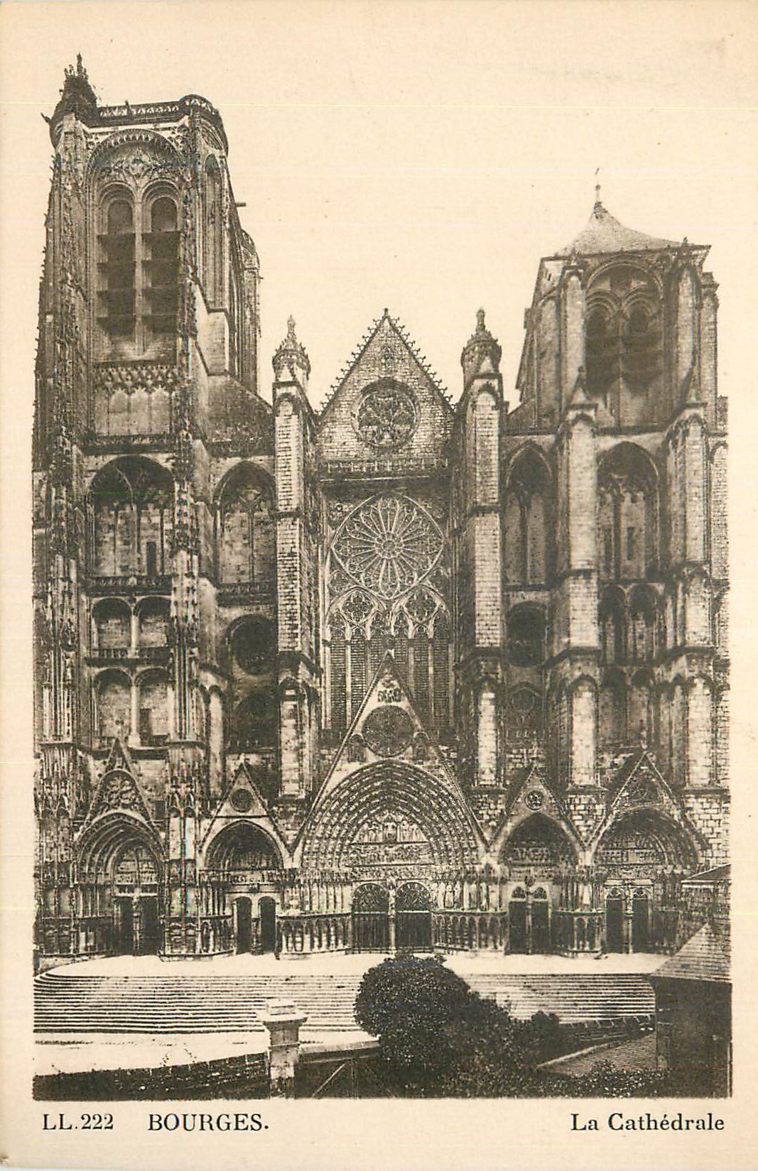 CPA Bourges La Cathedrale