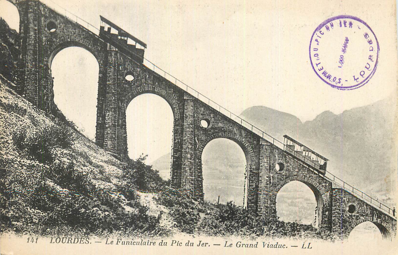 CPA Lourdes Le Funiculaire du Pic du Jer Le Grand Viaduc
