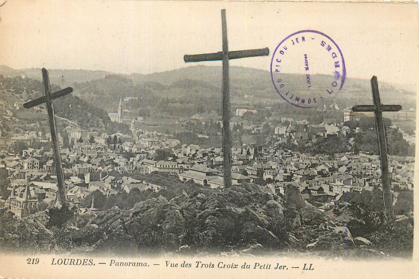 CPA Lourdes Panomara Vue des Trois Croix du Petit Jer