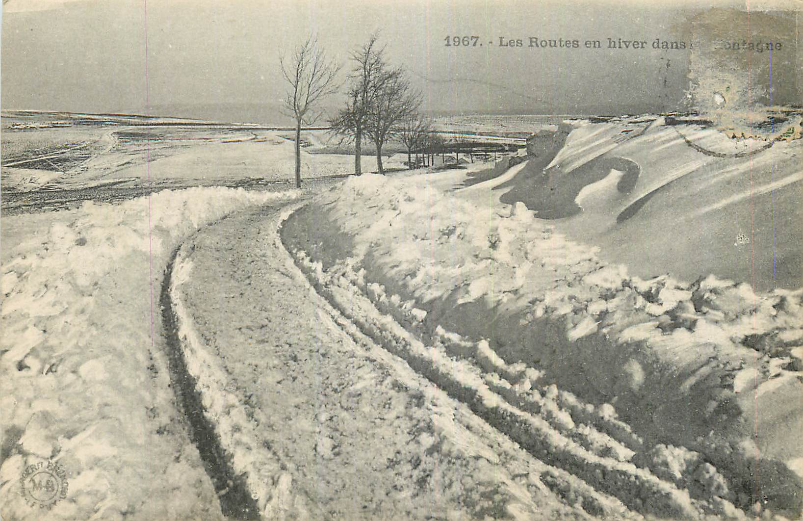 CPA Les Routes en Hiver dans le Montagne