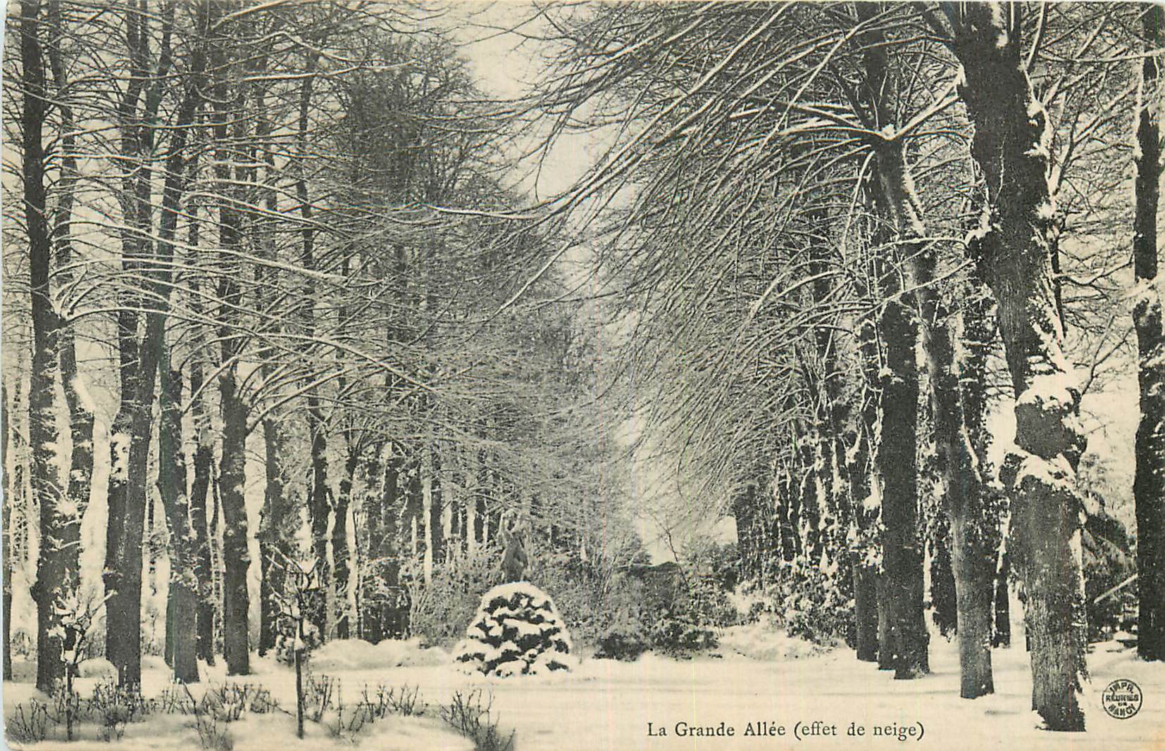 CPA La Grande Allee (Effet de Neige)