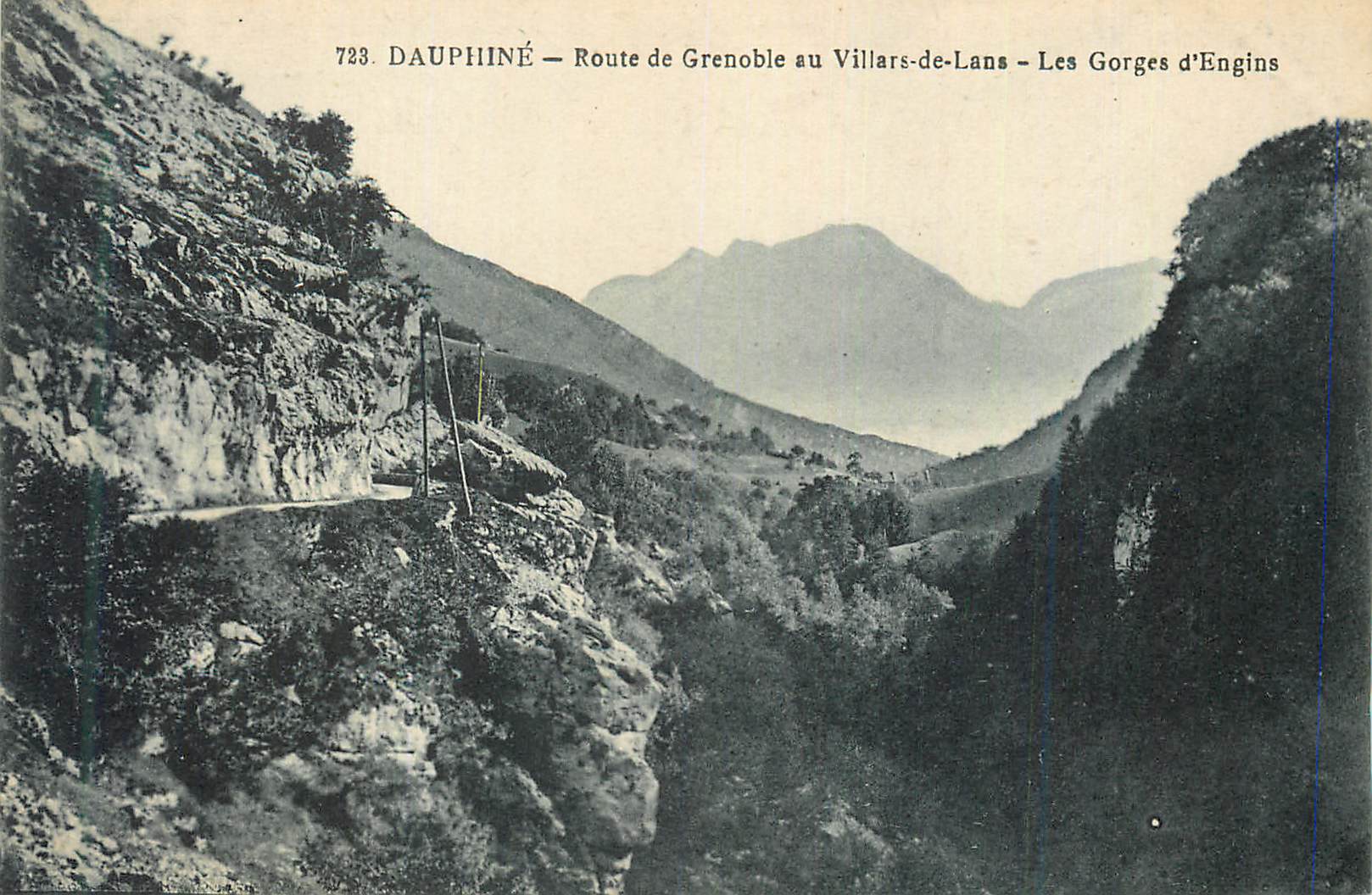 CPA Dauphine Route de Grenoble au Villars de Lans Les Gorges d'Engins