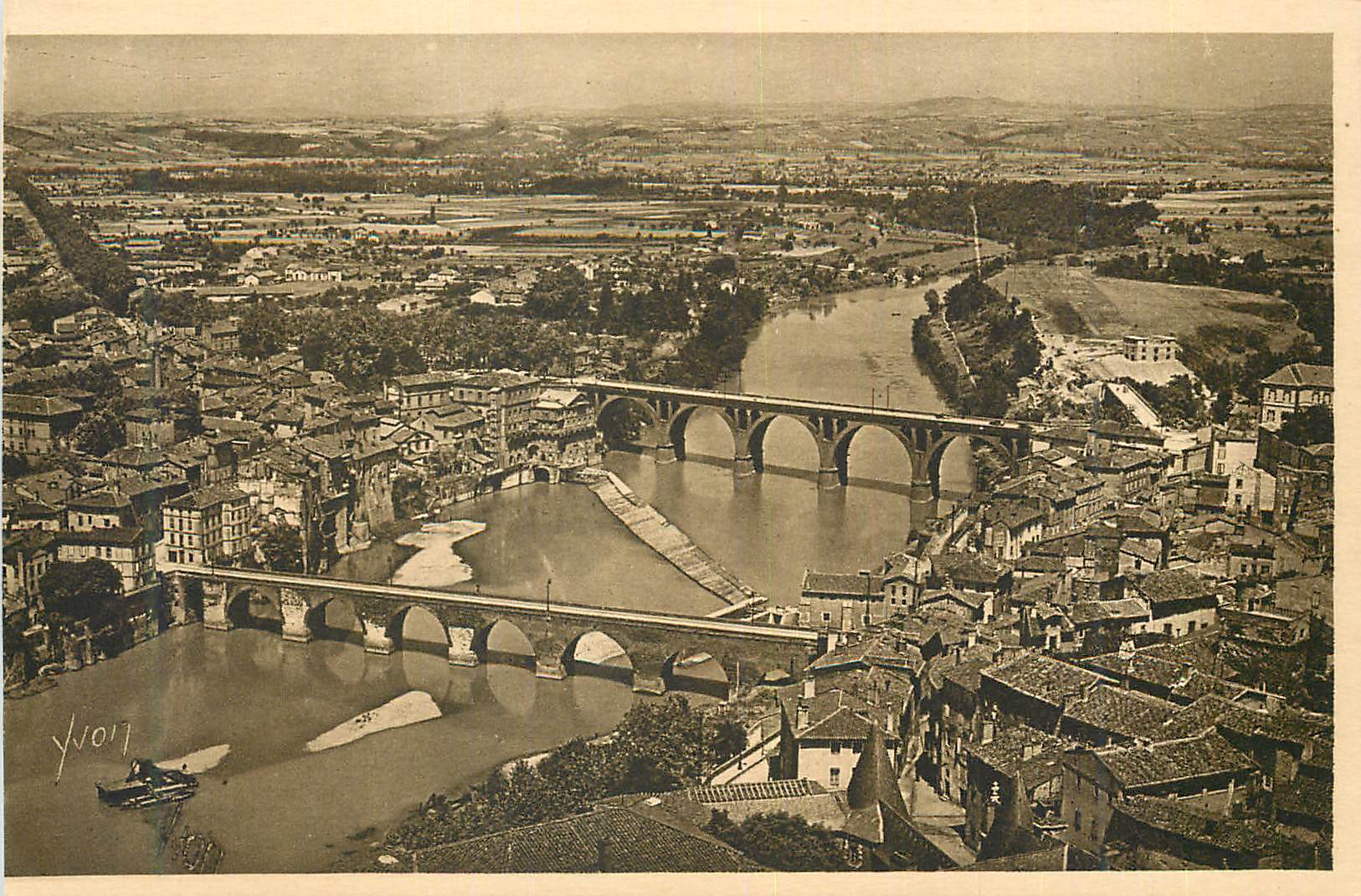 CPA Albi (Tarn) La Douce France Vue Generale Le Pont Vieux et le Pont Neuf