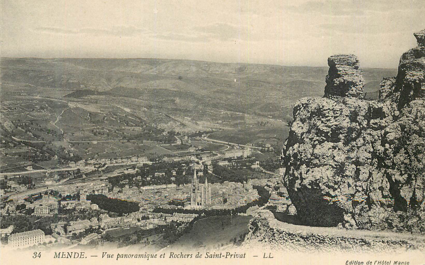 CPA Mende Vue Panoramique et Rochers de Saint Privat