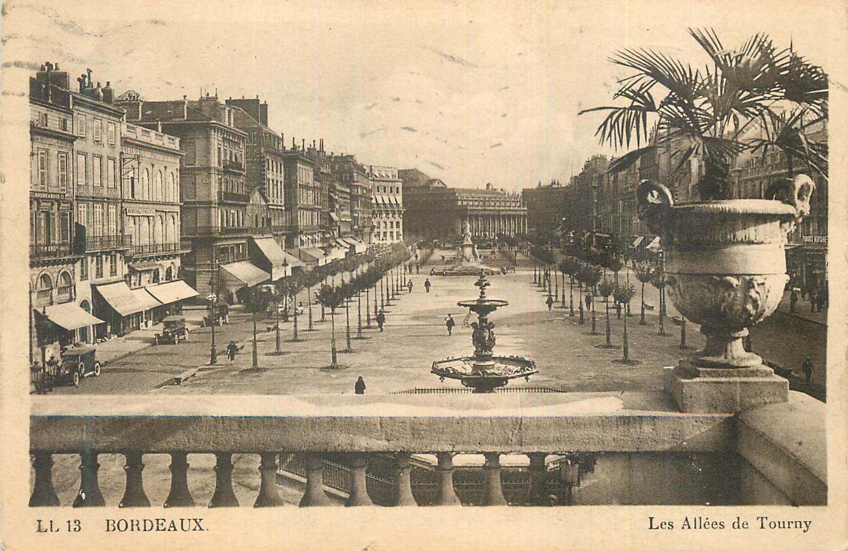Bordeaux — Les Allées de Tourny — LL 13