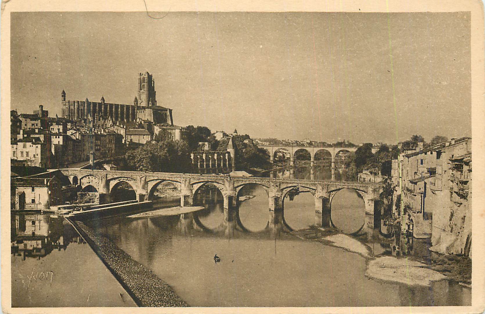CPA Albi (Tarn) La Douce France Le Pont Vieux La Cathedrale Ste Cecile