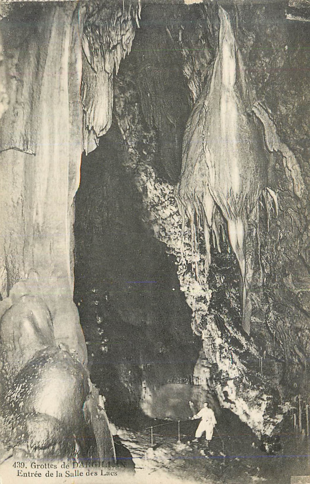 CPA Grottes Dargilan Entree de la Salle des Lacs