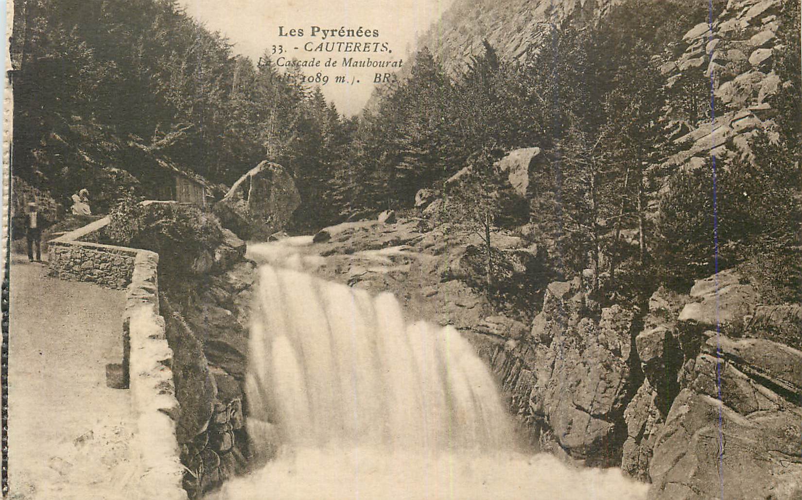 CPA Cauterets Les Pyrenees La Cascade de Maubourat