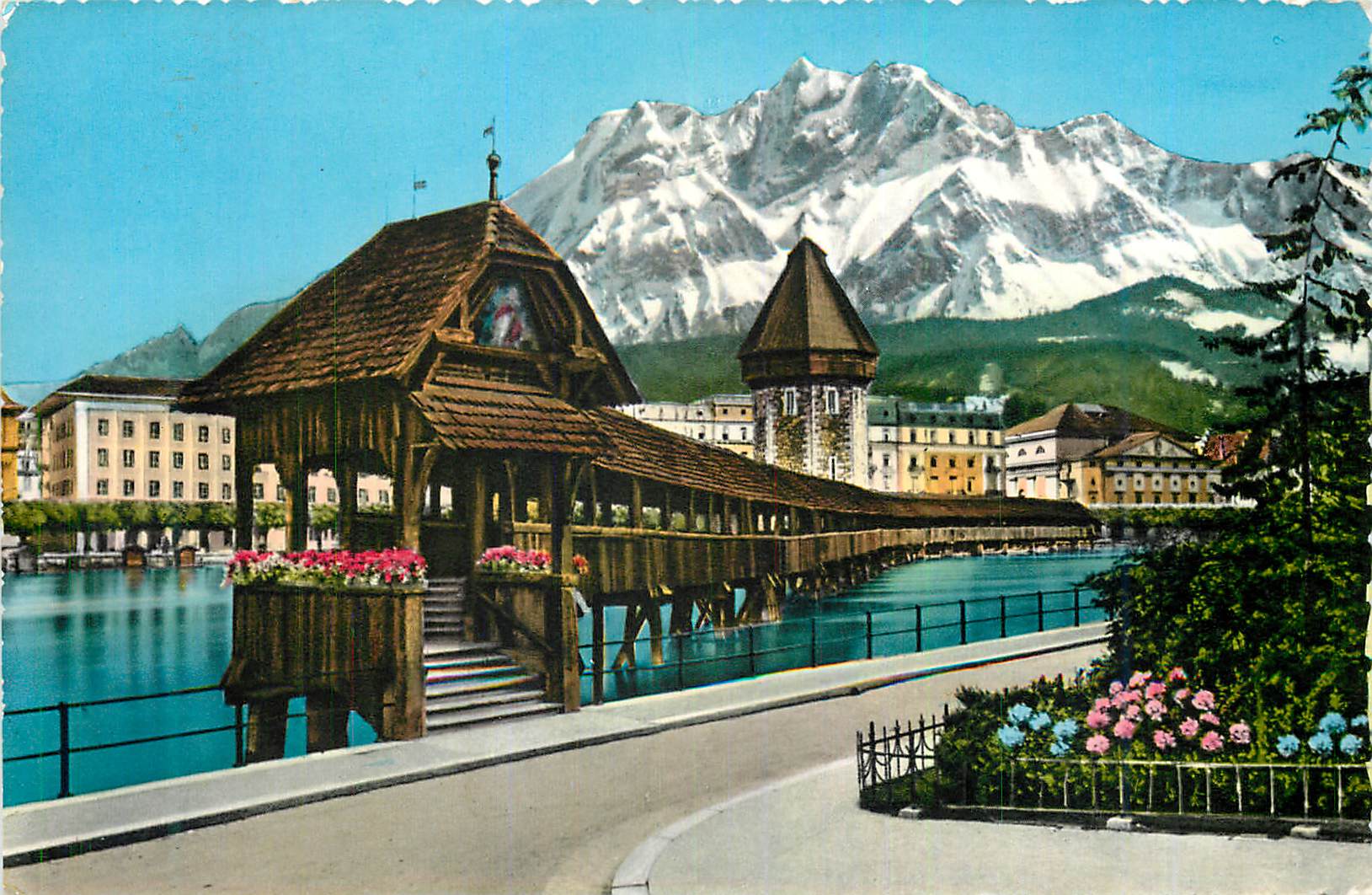 CPM Luzern Kapellbrucke und Pilatus (2132 m)