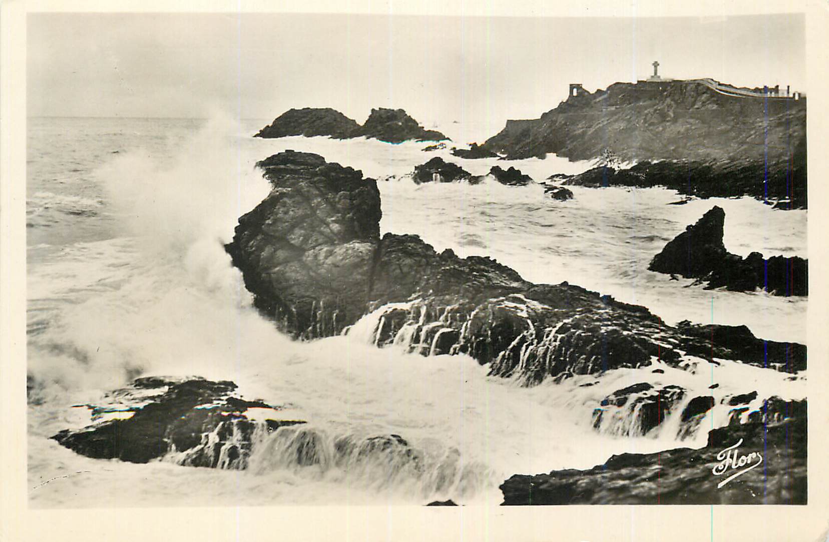Plage de rochers à la mer — Florès, éditeur Florès