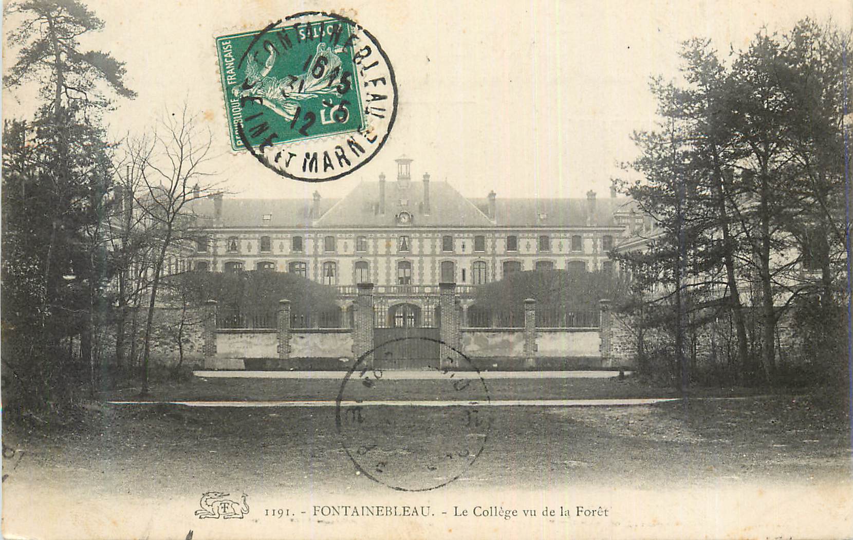 Fontainebleau — El Colegio visto desde el bosque — Editor: 1191