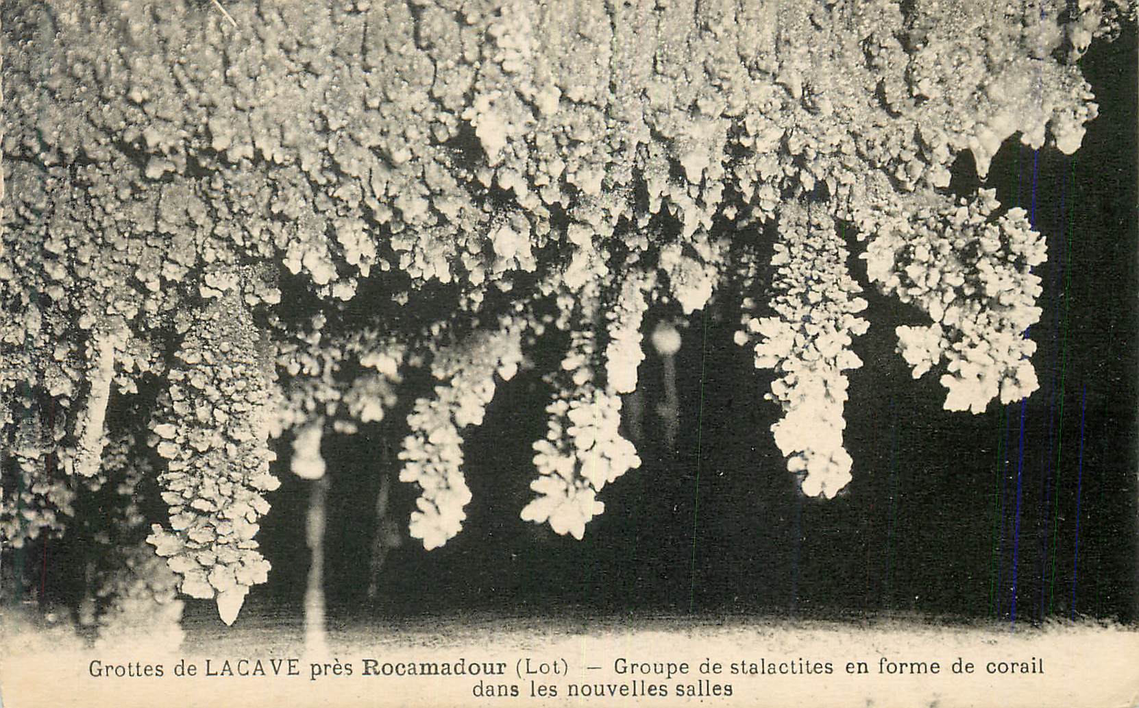 CPA Grottes de Lacave pres Rocamadour (Lot) Groupe de Stalactite