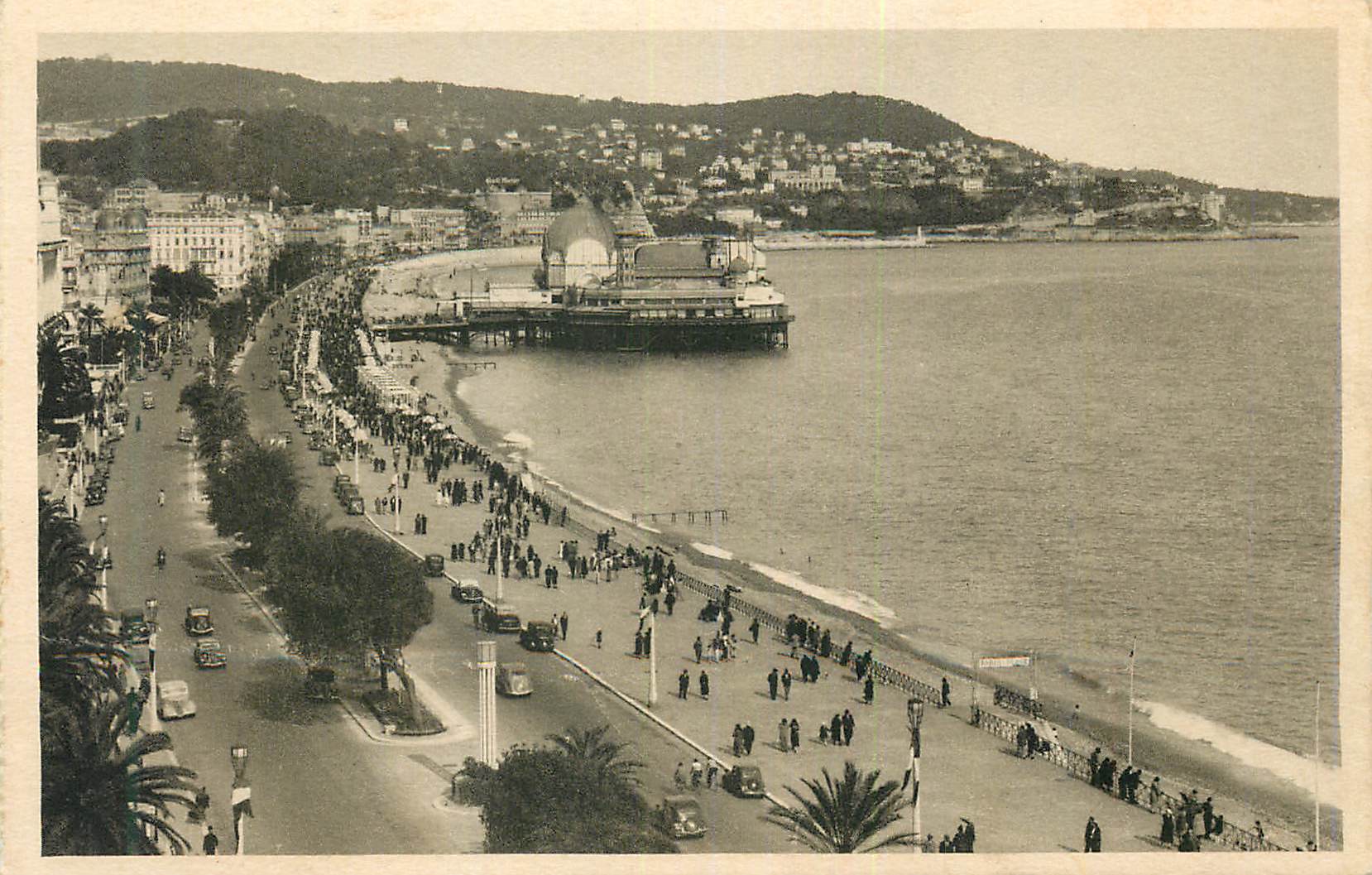 CPA Nice Cote d'Azur Artistique Promenade des Anglais