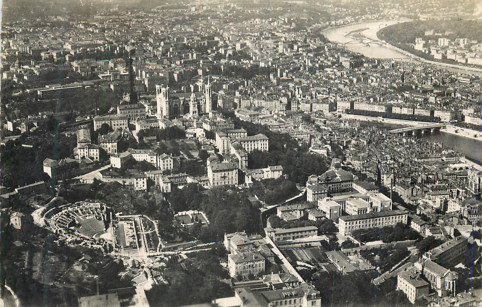 CPM Lyon Vue aerienne