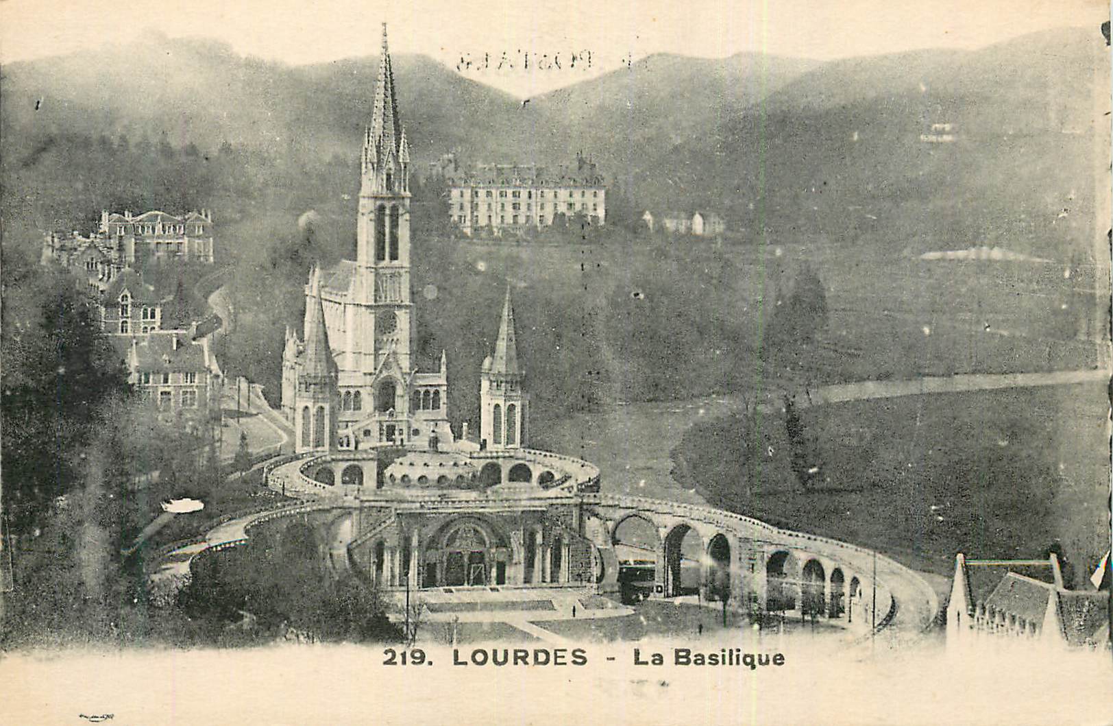 CPA Lourdes La Basilique
