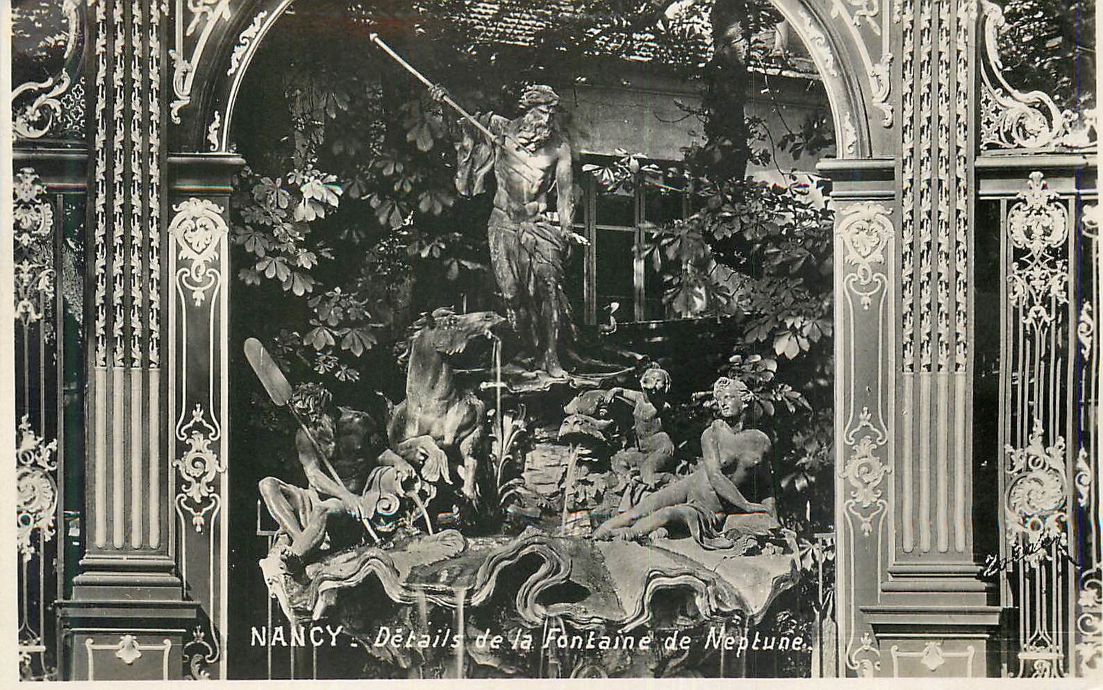 CPM Nancy Details de la Fontaine de Neptune