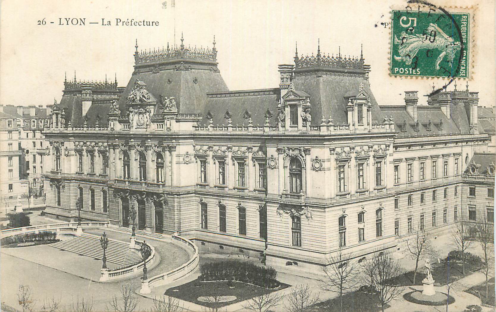 CPA Lyon La Prefecture