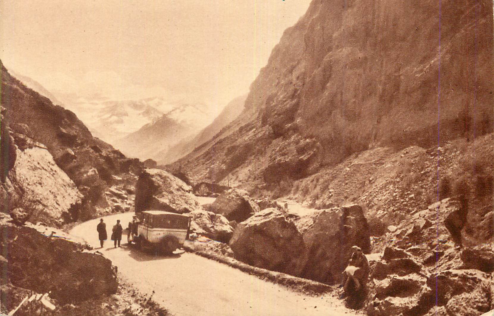 CPA Gavarnie (H P) Route de Gavarnie Le Chaos