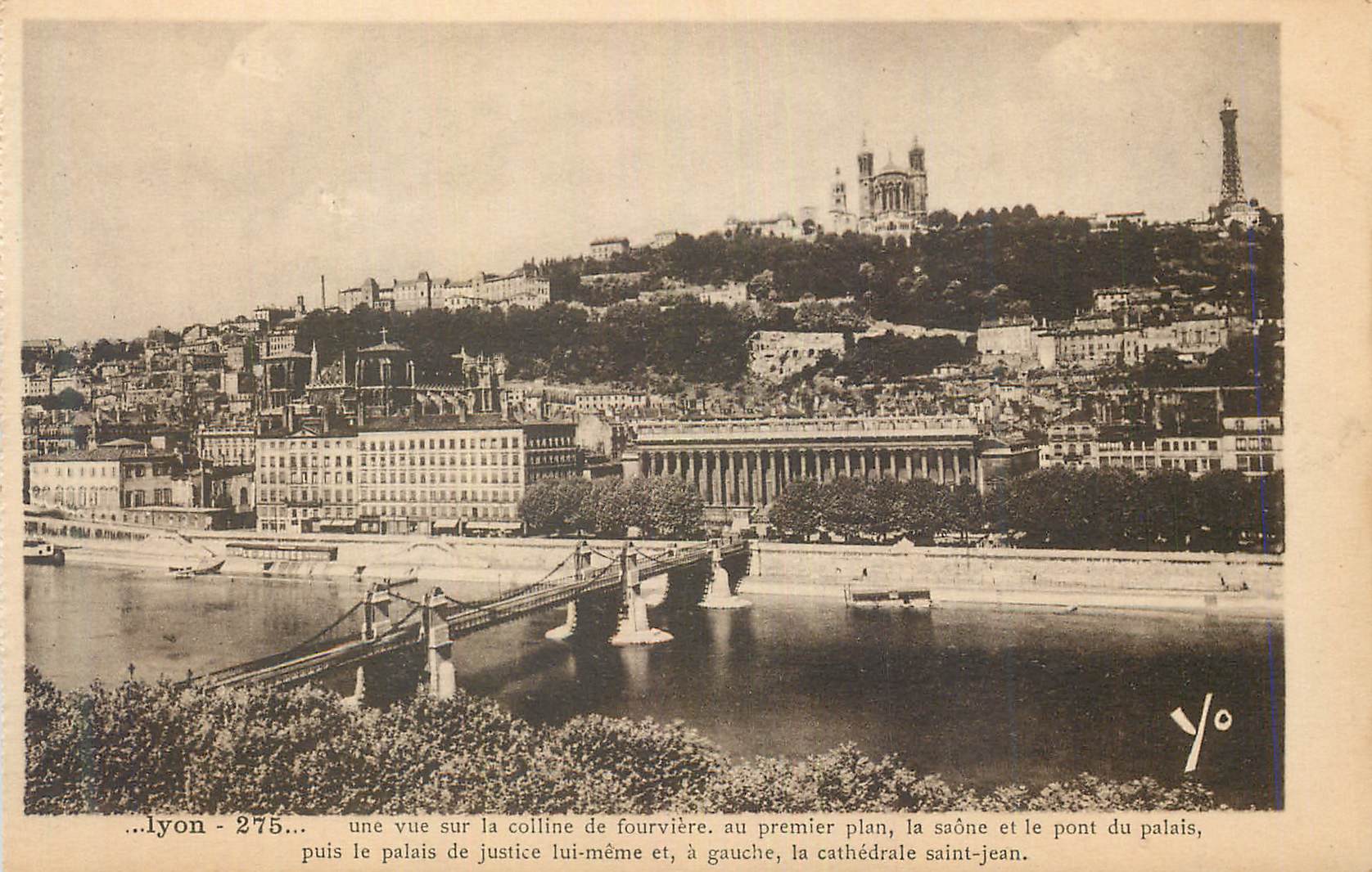 CPA Lyon Une vue sur la Colline de Fourviere au premier plan