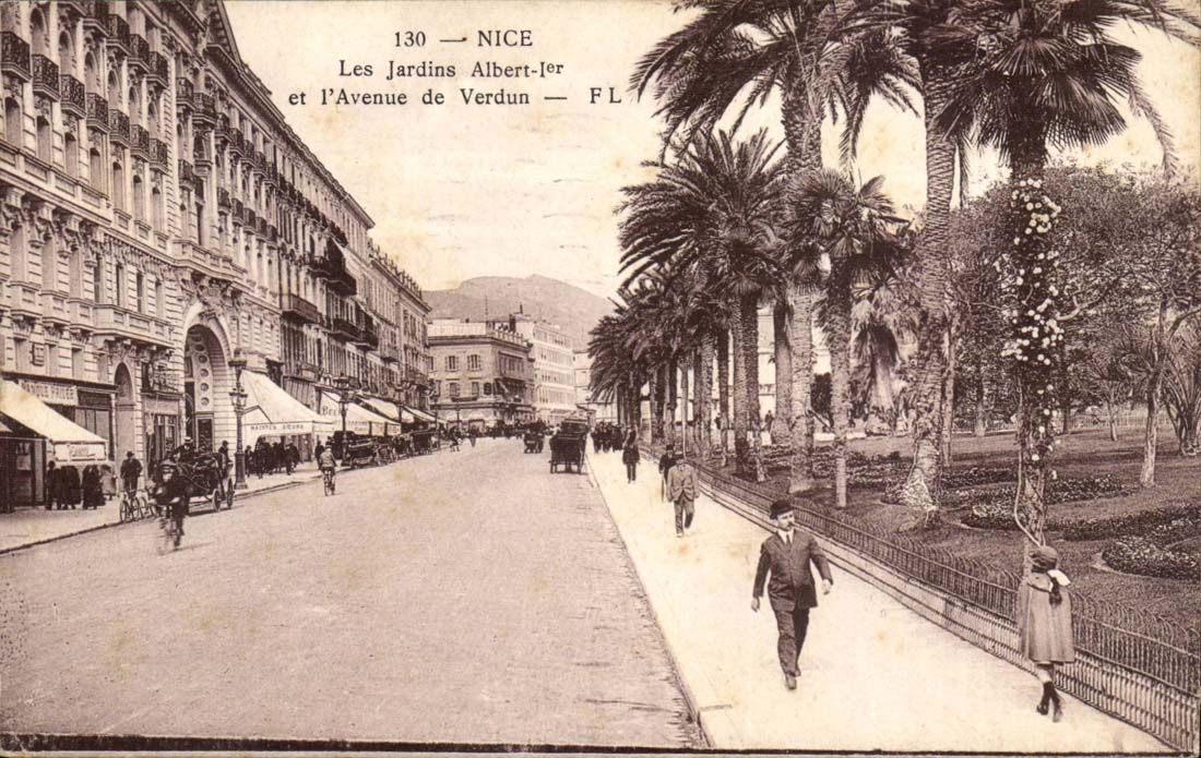 Nice CPA Les jardins Albert 1er et l'avenue de Verdun