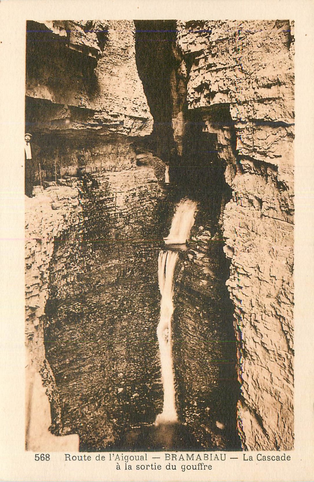 Route de l'Aigoual — Bramabiau — La Cascade à la sortie du gouffre — n° 568