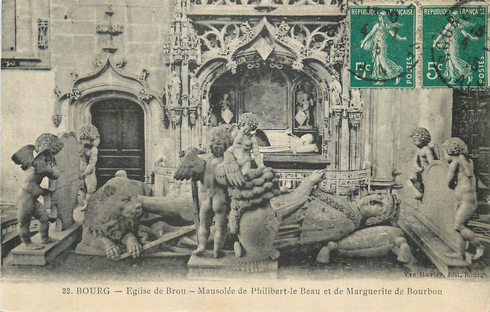 Bourg — Église de Brou — Mausolée de Philibert-le-Beau et de Marguerite de Bourbon — Vve Ravier, édit. Bourg