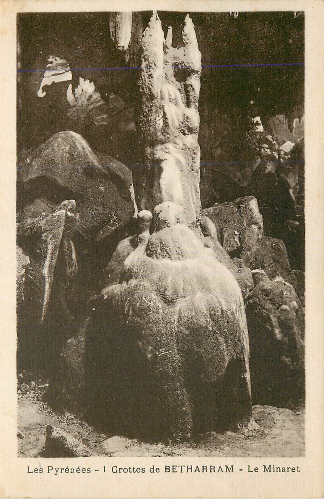 CPA Les Pyrenees Grottes de Betharram Le Minaret