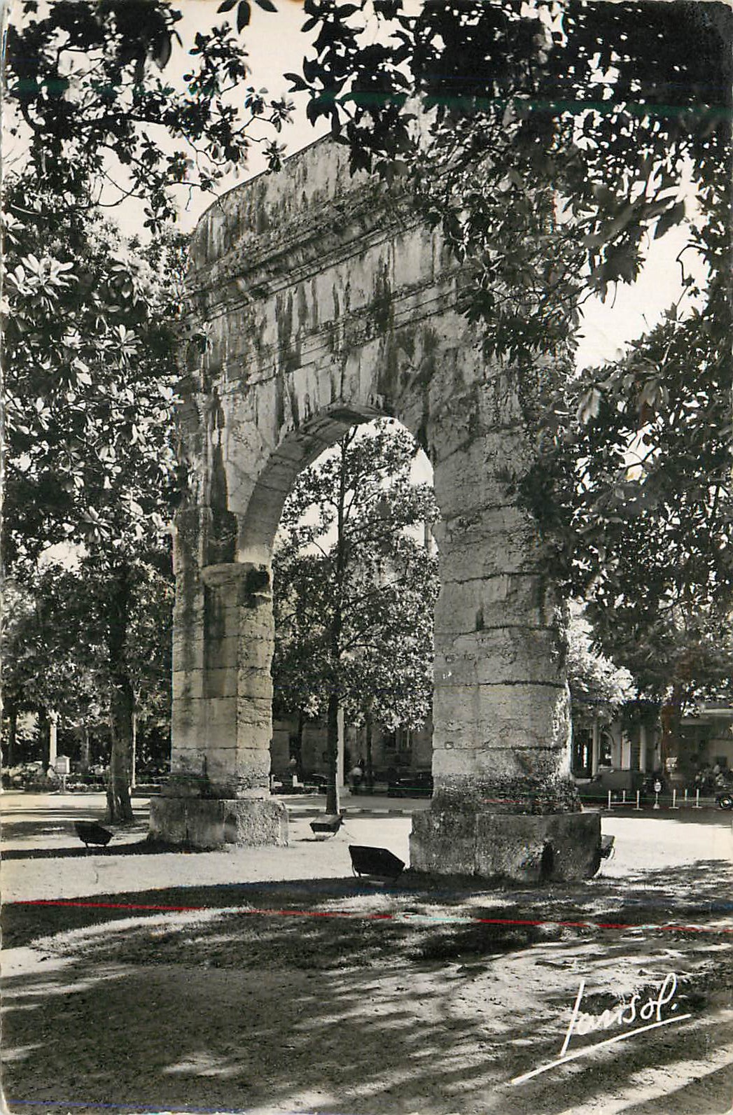 CPM Aix les Bains (Savoie) l'arc de Campanes