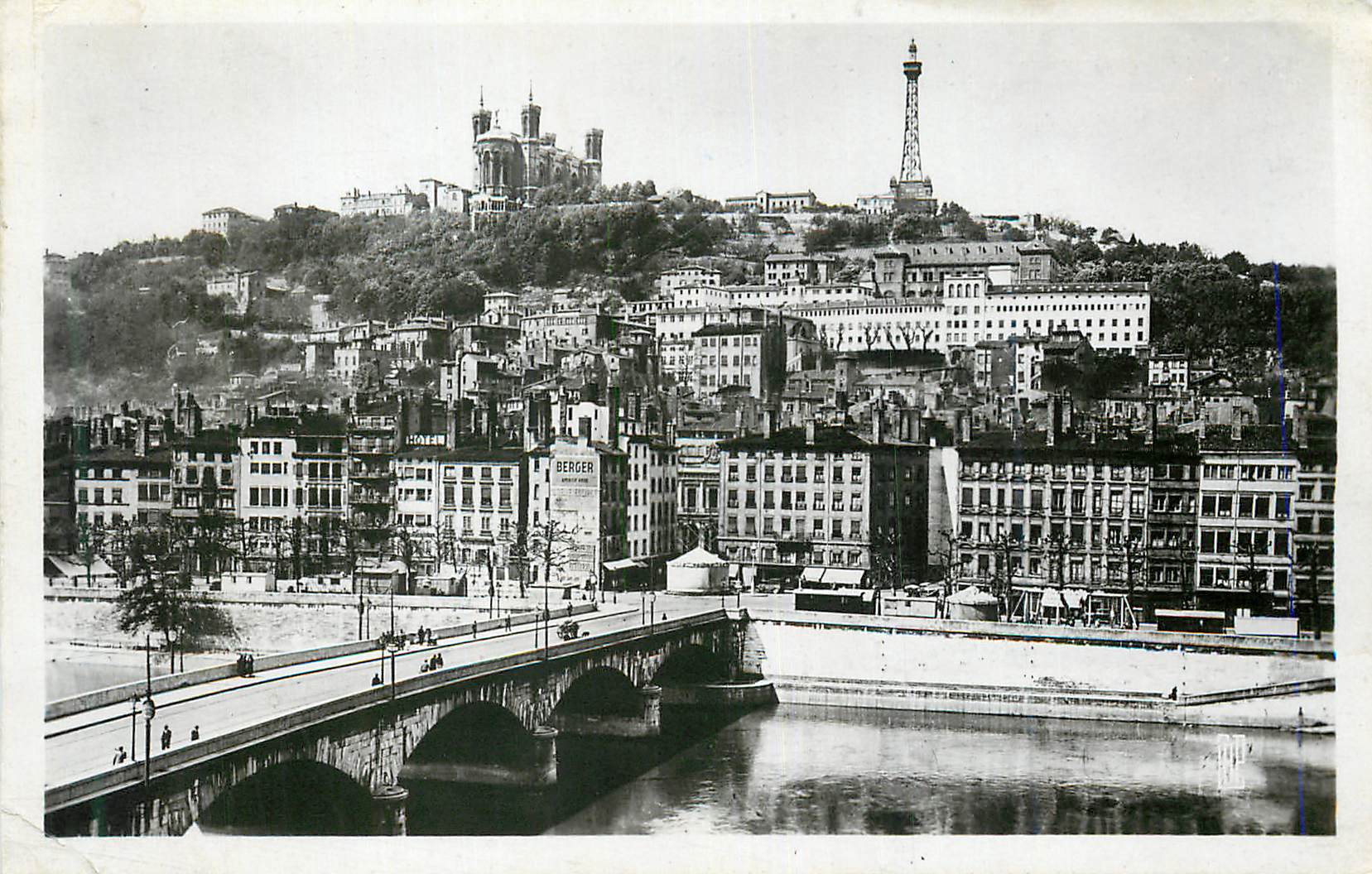 CPM Lyon Le Pont au Change et coteau de Fourviere