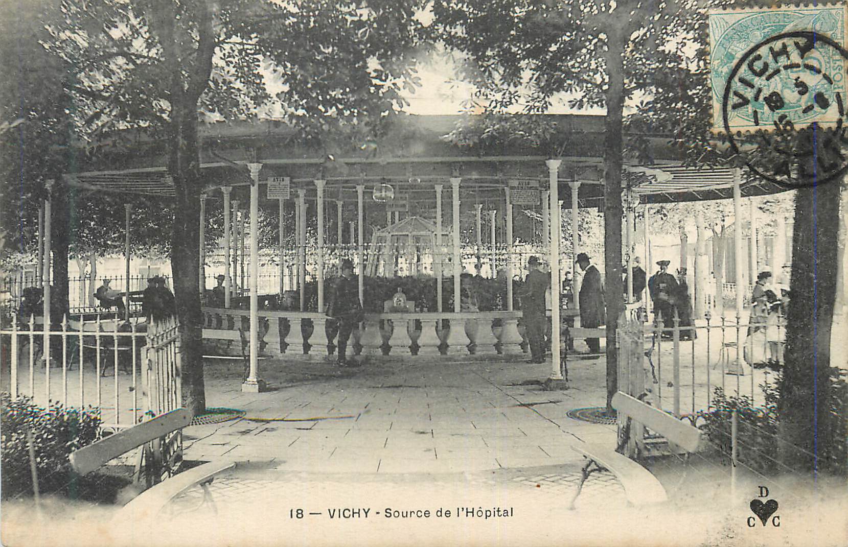CPA Vichy Source de l'Hopital