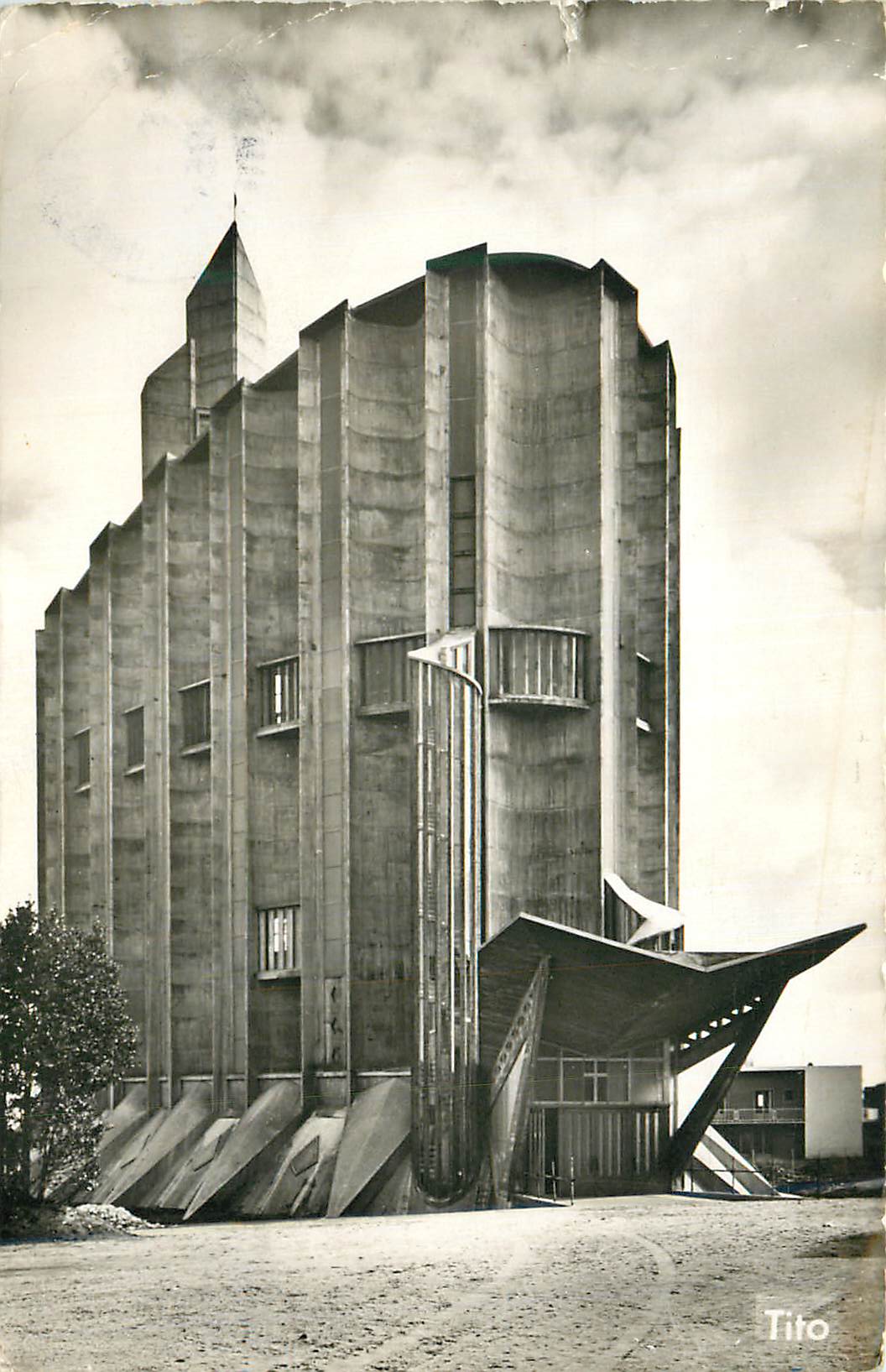 CPM Royan Cote Ouest de l'Eglise Notre Dame