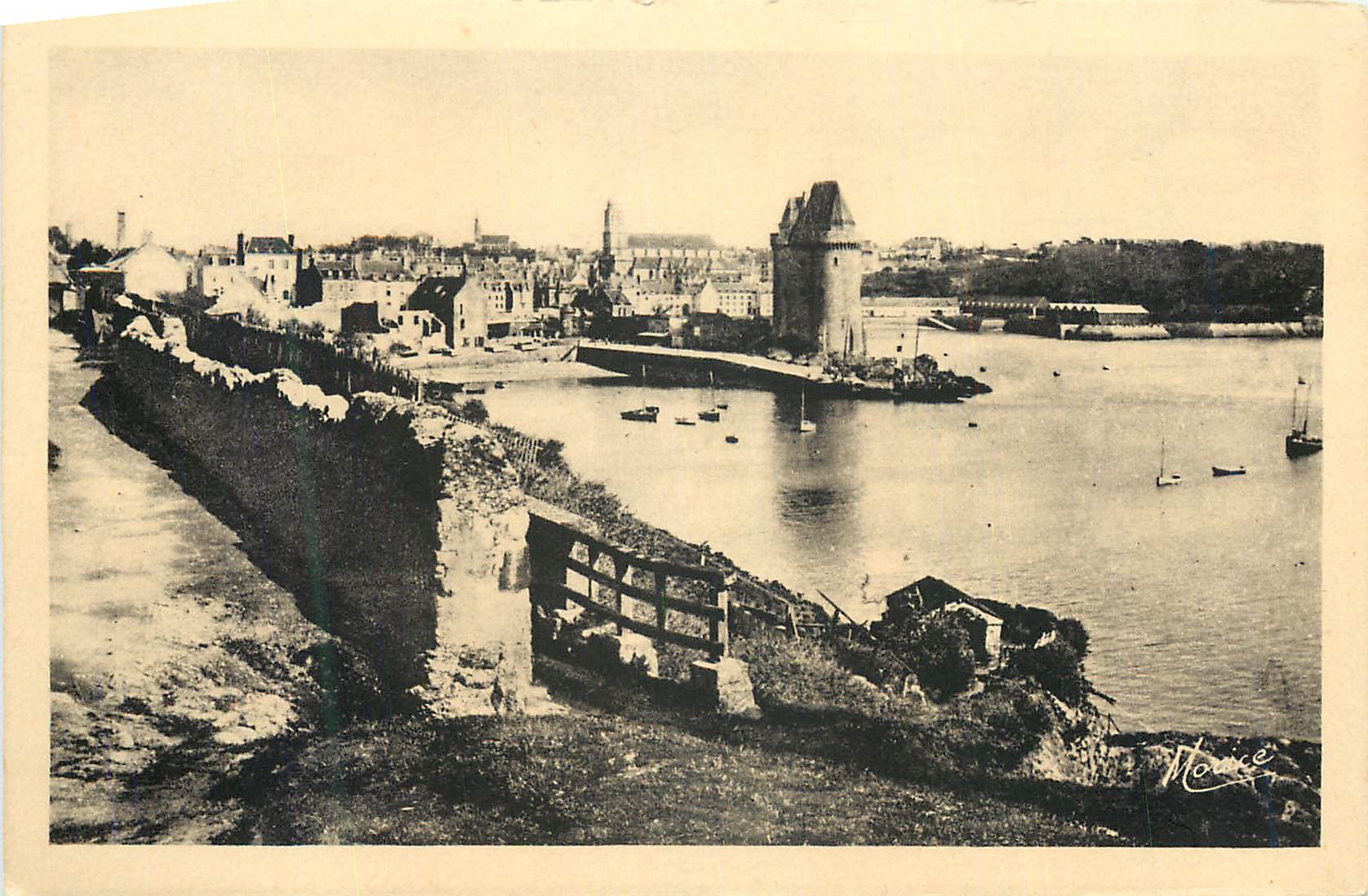 La Tour de la Lanterne à Saint-Malo — vue depuis les remparts — éditée par Moance