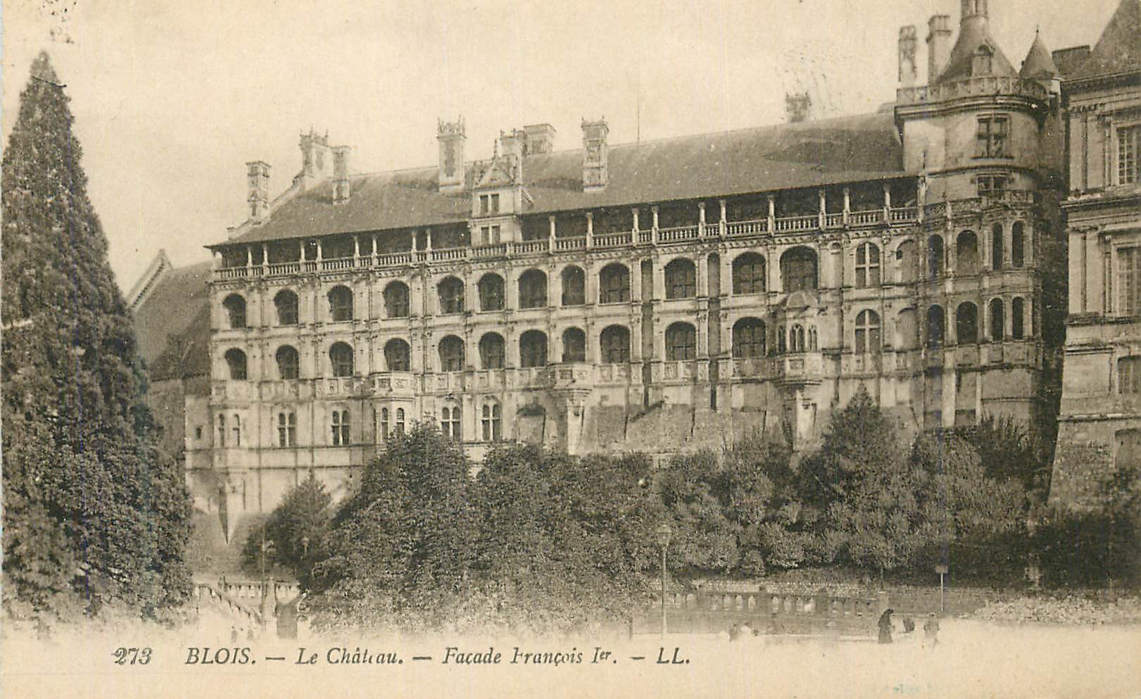CPA Blois Le Chateau Facade Francois 1er