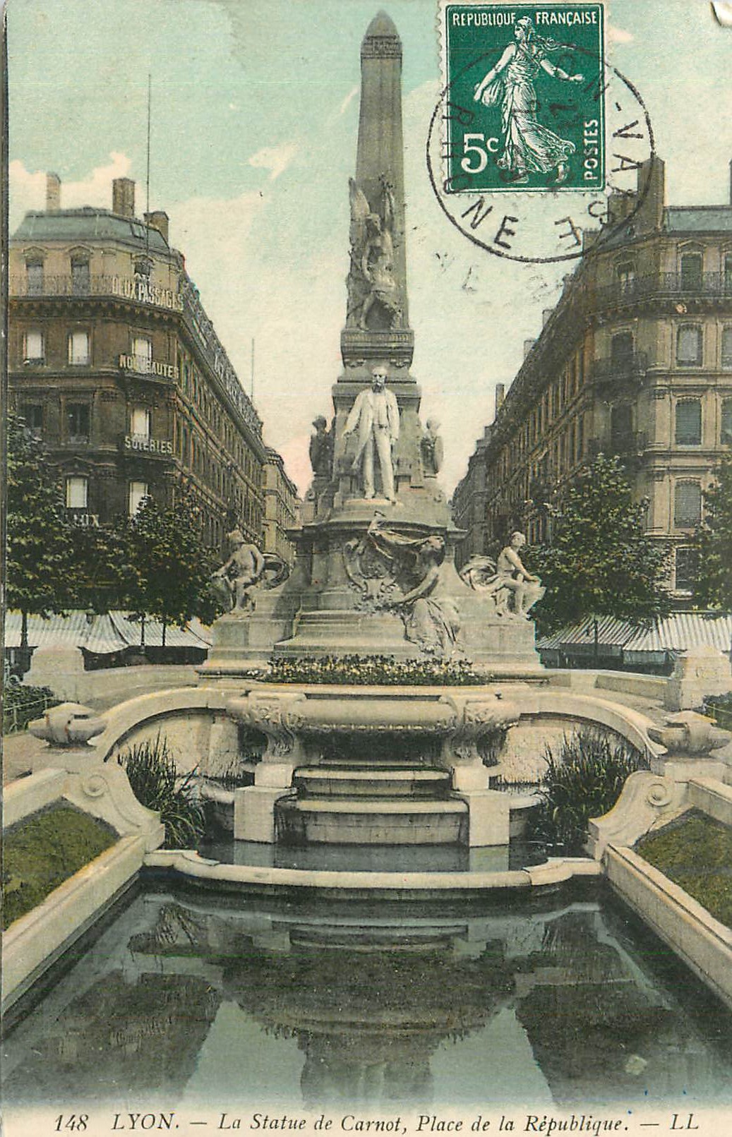 LYON — La Statue de Carnot, Place de la République — LL
