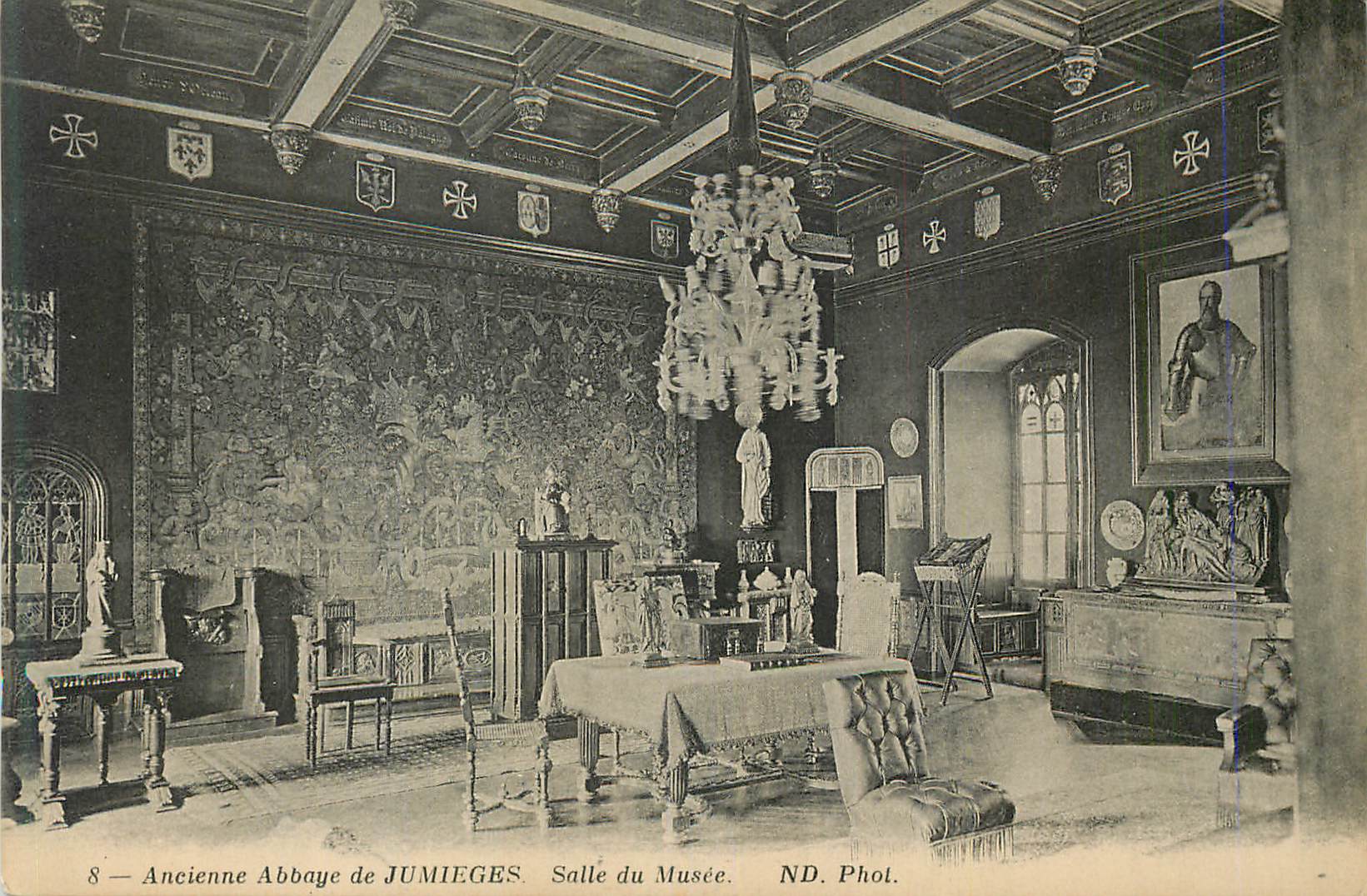 CPA Ancienne Abbaye de Jumieges Salle du Musee