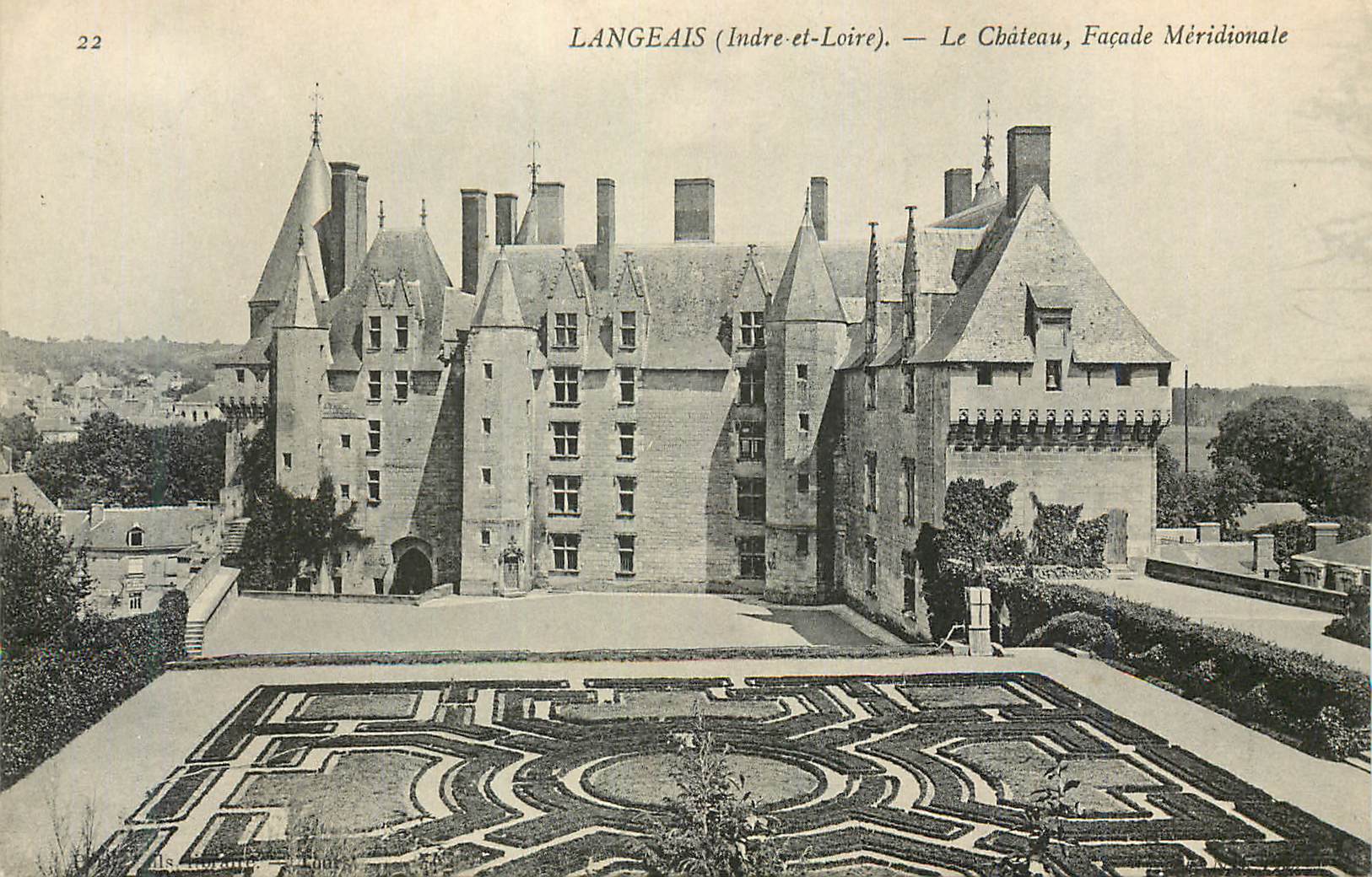 CPA Langeais (Indre et Loire) Le Chateau Facade Meridionale