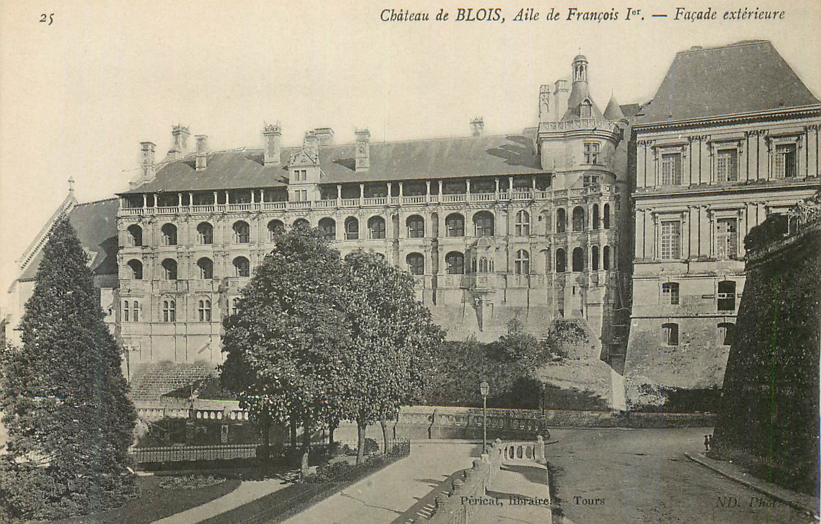 CPA Chateau de Blois Aile de Francois Ier Facade exterieure