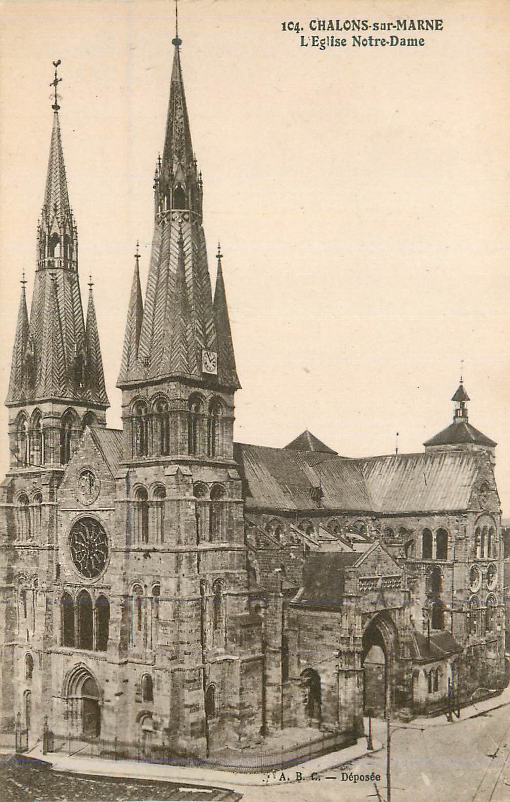 Chalons-sur-Marne — L'Église Notre-Dame — A. B. C. Déposée