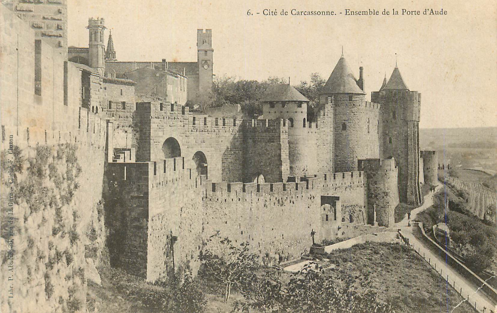CPA Cite de Carcassonne Ensemble de la Porte d'Aude