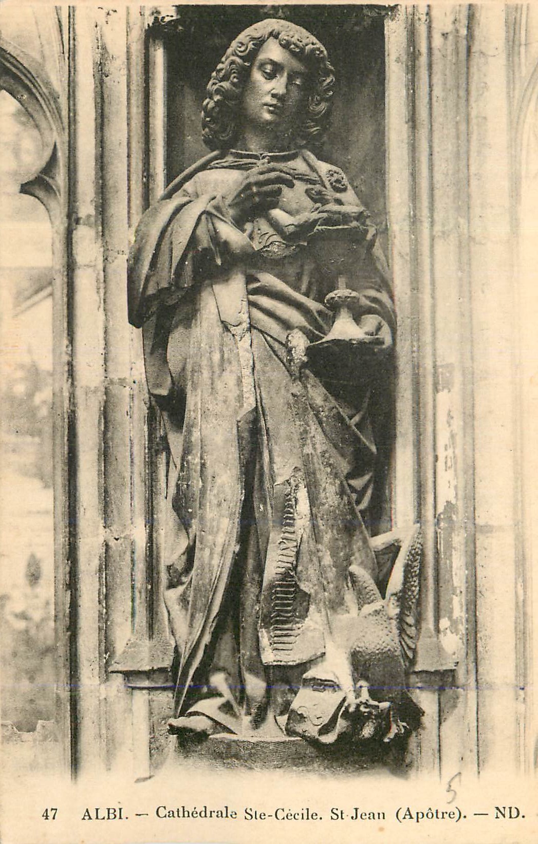 Albi — Cathédrale Ste-Cécile — Statue de St Jean (Apôtre) — ND.