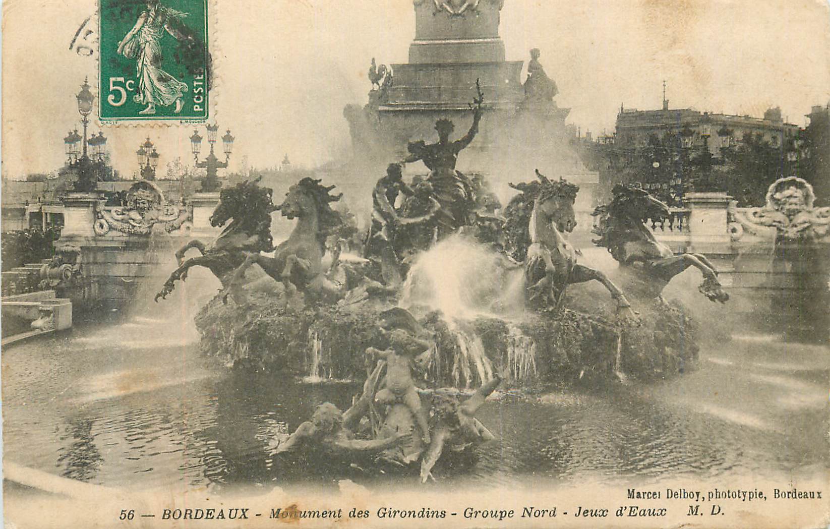CPA Bordeaux Monument des Girondins Groupe Nord Jeux d'Eaux