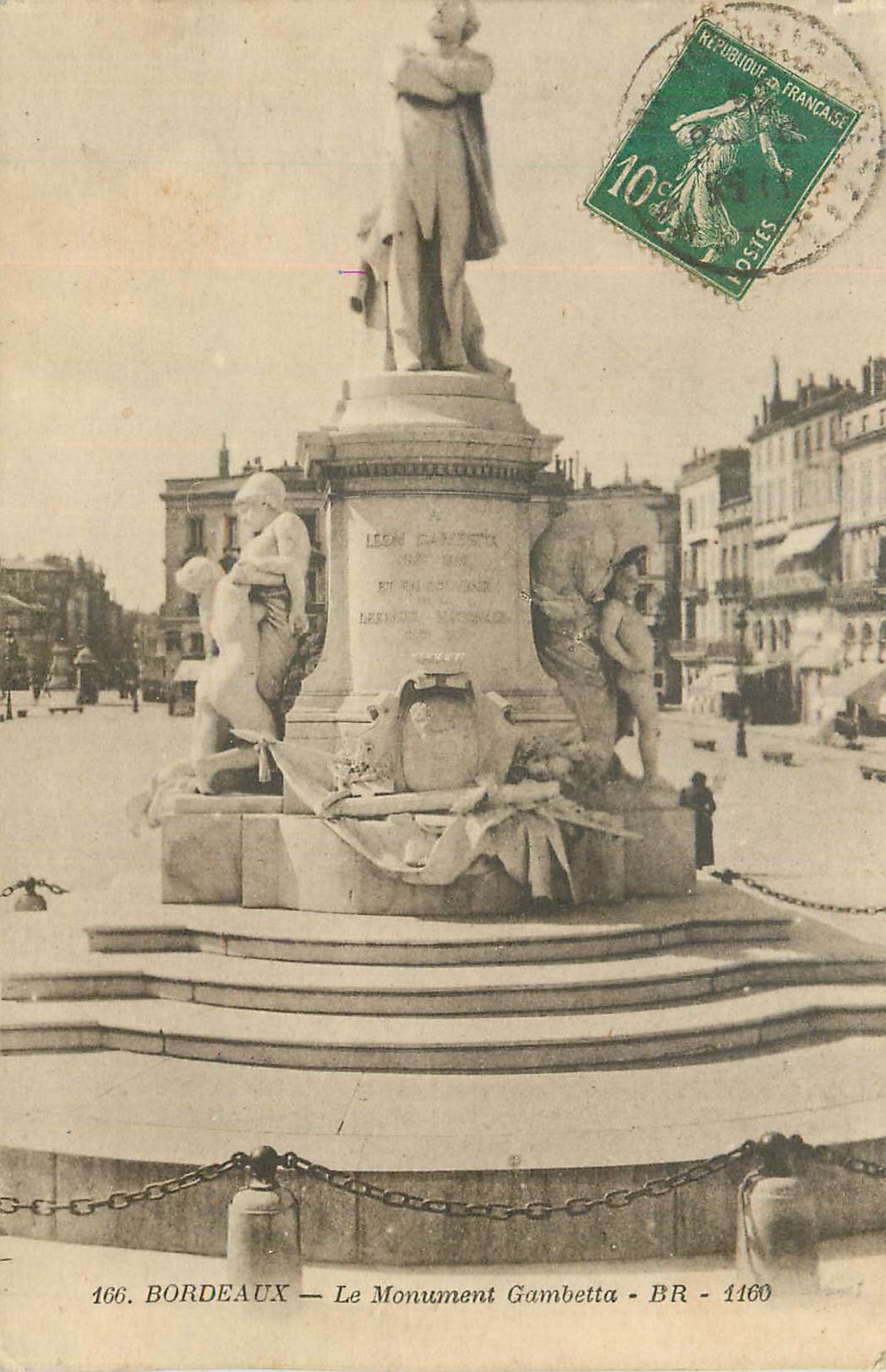 CPA Bordeaux le Monument Gambetta