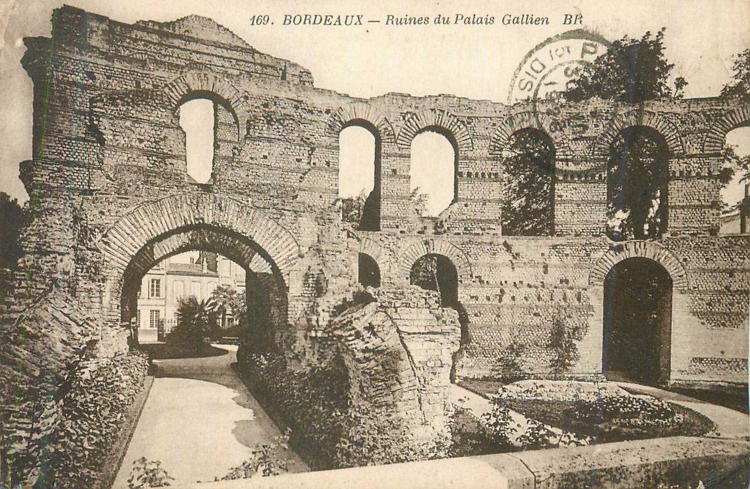 CPA Bordeaux Ruines du Palais Gallien