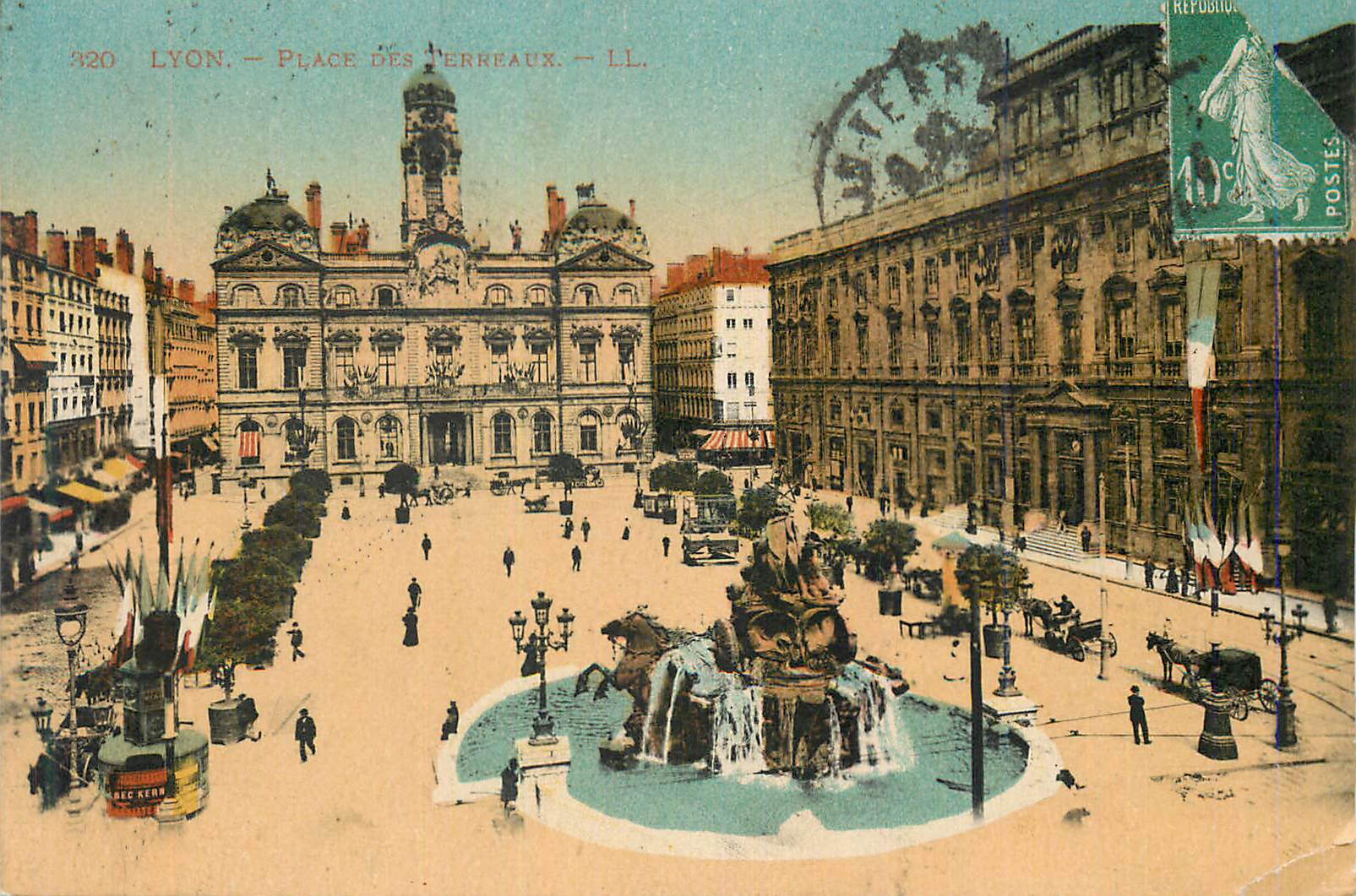 CPA Lyon Place des Terreaux
