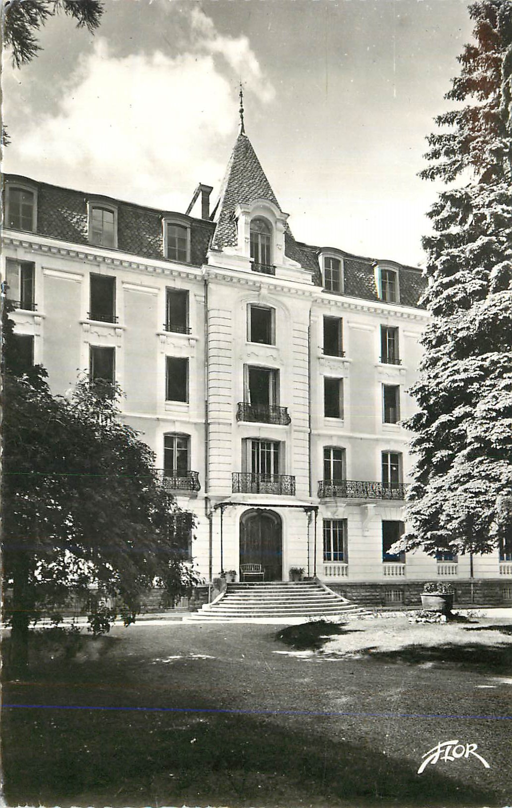 CPM Mont Dore (Puy de Dome) Hopital Thermal Departemental